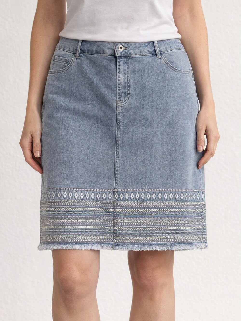 Charlie B Skort Denim Size 16 Light Blue Sequin Embroidered Fringe Boho Glitter